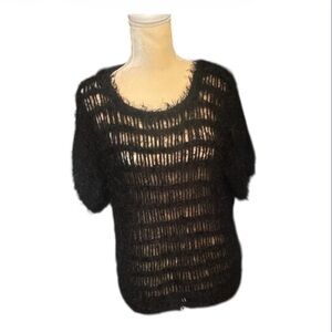 Kerisma Black Open Knit Short
Sleeve Sweater Fuzzy Lightweight Sz L